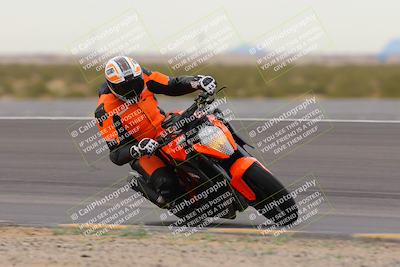 media/Jan-14-2023-SoCal Trackdays (Sat) [[497694156f]]/Turn 11 Inside (950am)/